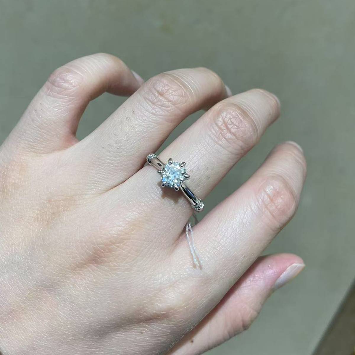 花慕六爪Women's RingS925银镀白金定制选款主石Moissanite1.0ct/副石高碳钻